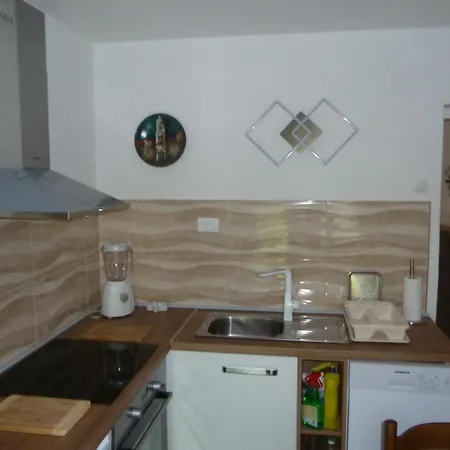 Apartment Biserka